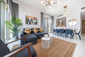 Panoramic Burj Views - Lovely 3BR in Creek Harbour